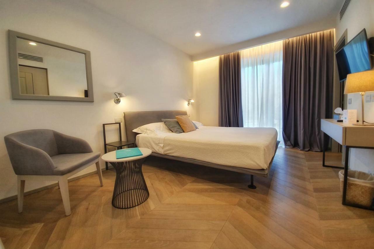 Elsa Hotel 3*