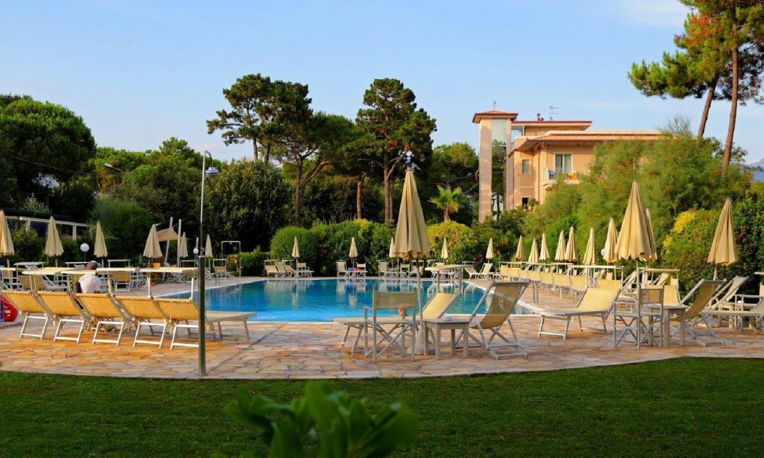Hotel Elsa 3*